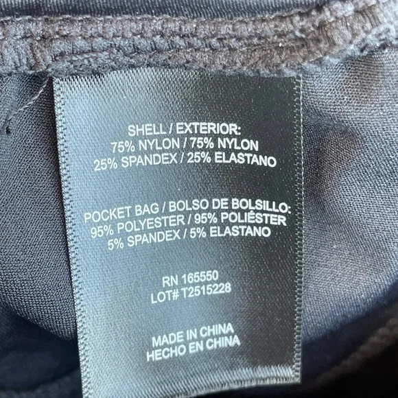 32 Degrees Pull On Black Capris (Women's S) - Picture 5 of 15